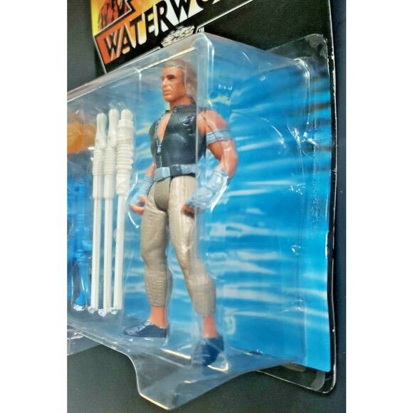 1995 Waterworld Power Bow Mariner Kenner Action Figure Kevin Cosner New U36 - Picture 4 of 6